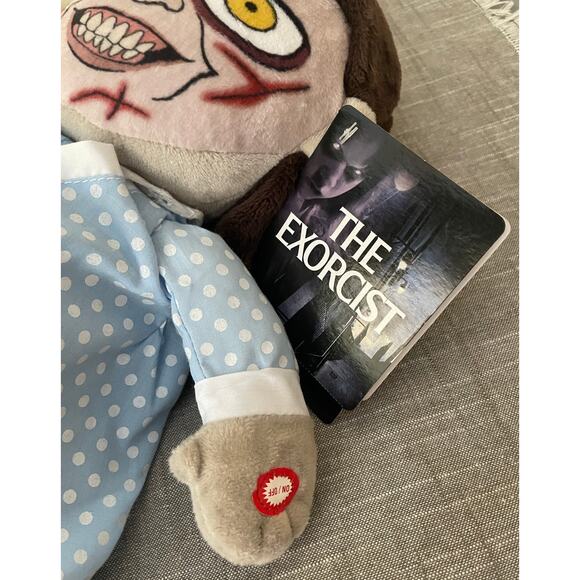 Newt The Exorcist Animated Regan Talking/Walking Plush - Picture 9 of 12